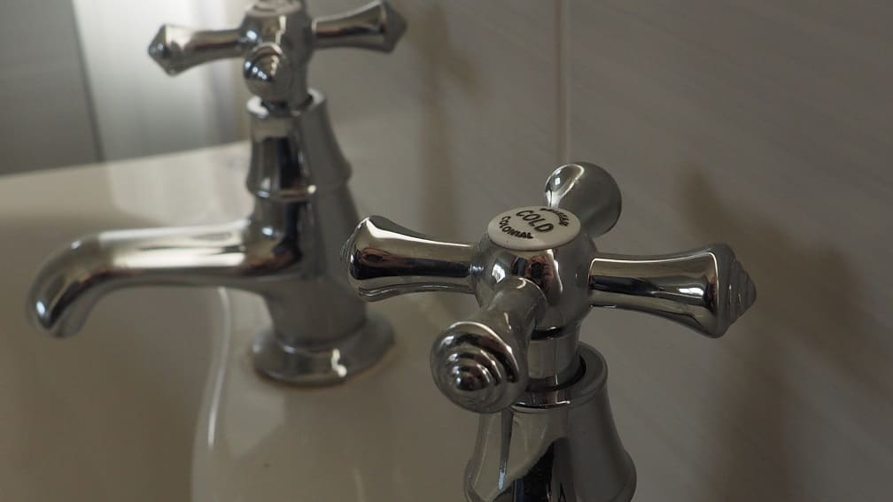 отключение воды полевской